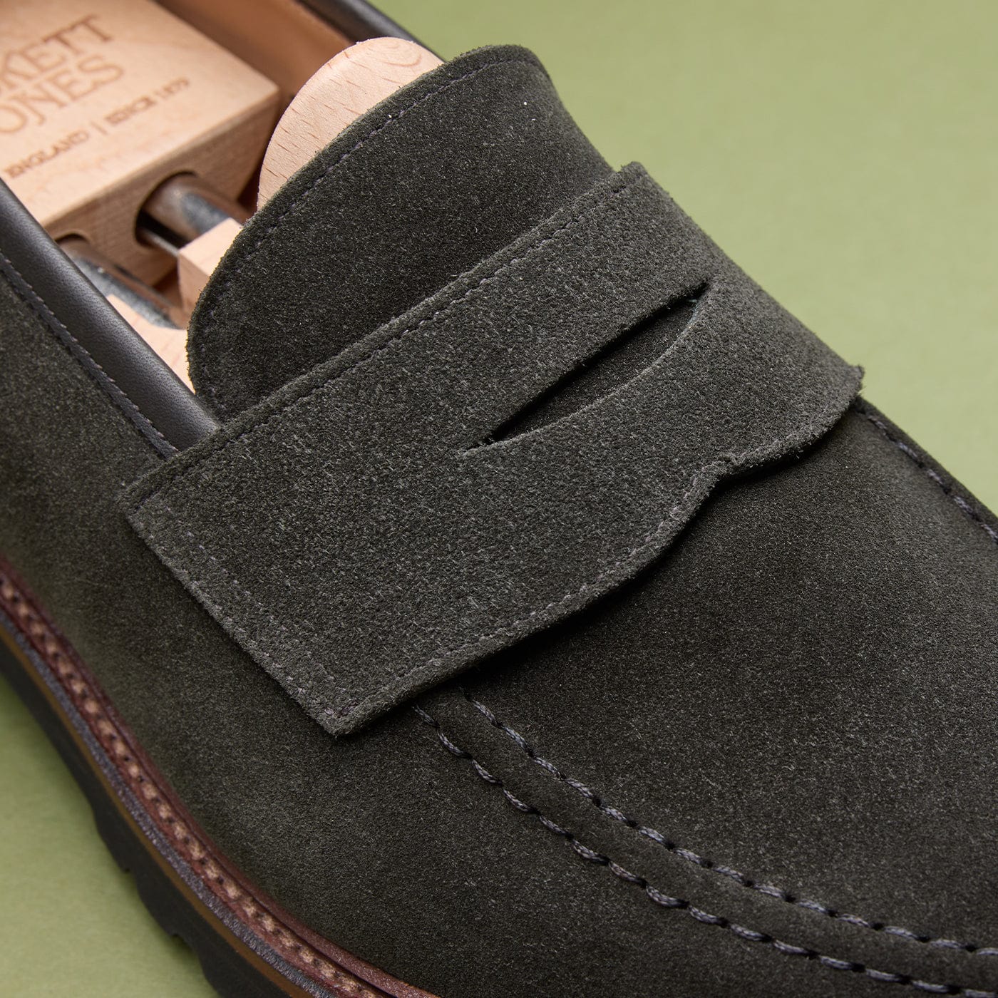 Boston 2 Earth Green Suede