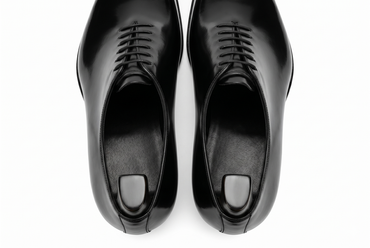 Men's Handmade Black Leather Wholecut Oxford Dress Shoes | PelleVista